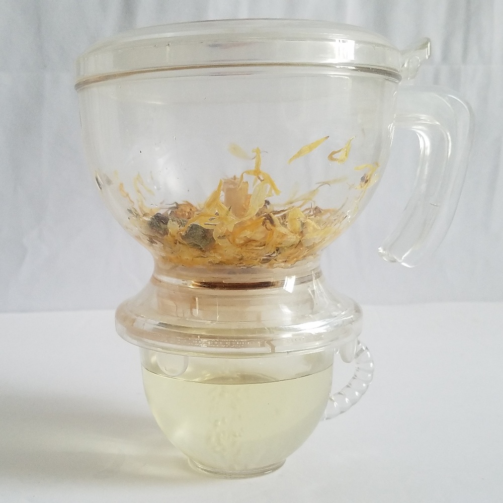 Teavana Perfect Tea Maker Built in Strainer